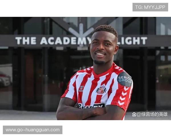 桑德兰迎回非洲杯球员，保级战力提升