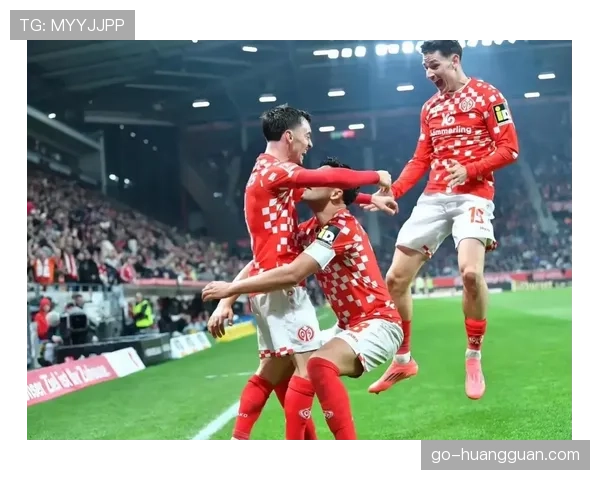 从0-2到3-2：美因茨逆转波鸿，赢得保级路上的关键三分